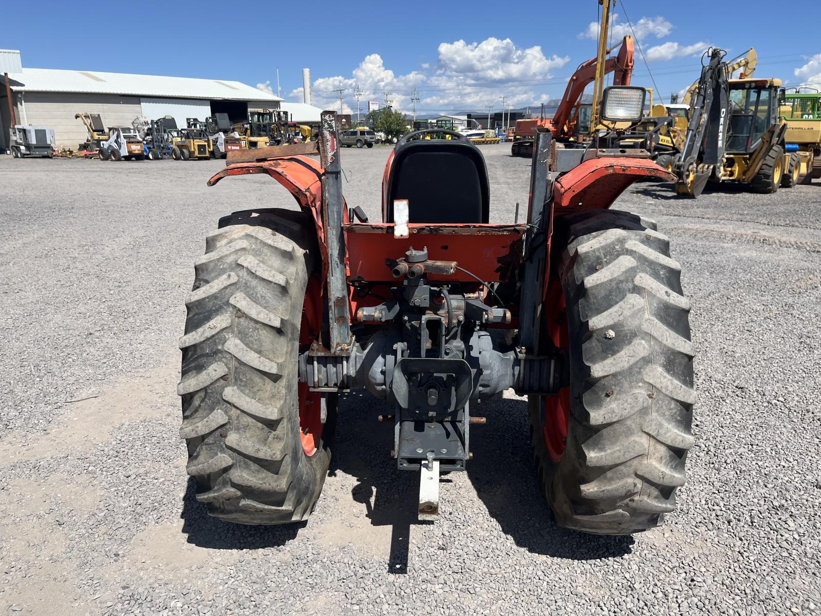 ./imagenes/INVOICE/2019/17754/KUBOTA-M5640SU (6).JPG